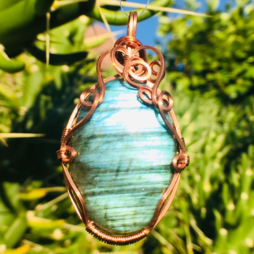 Labradorite in copper - Picture 2 of 3